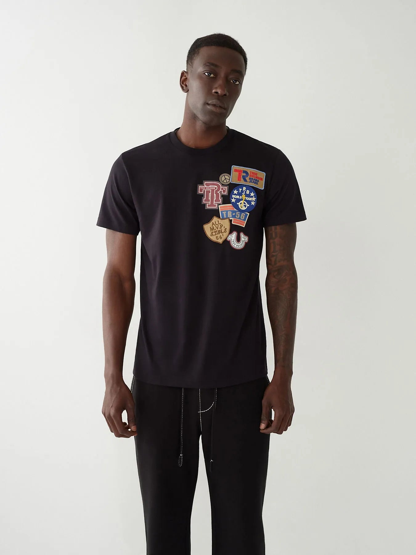 SS COLLEGIATE PATCH TEE