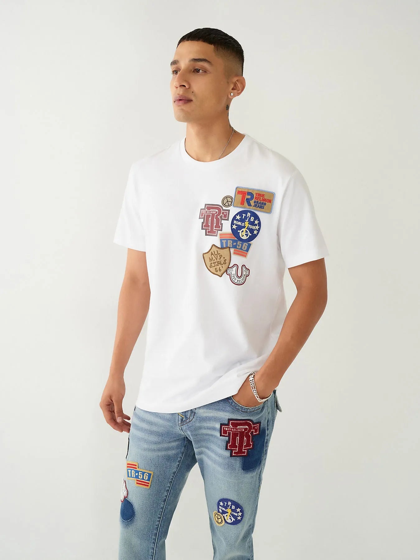 SS COLLEGIATE PATCH TEE