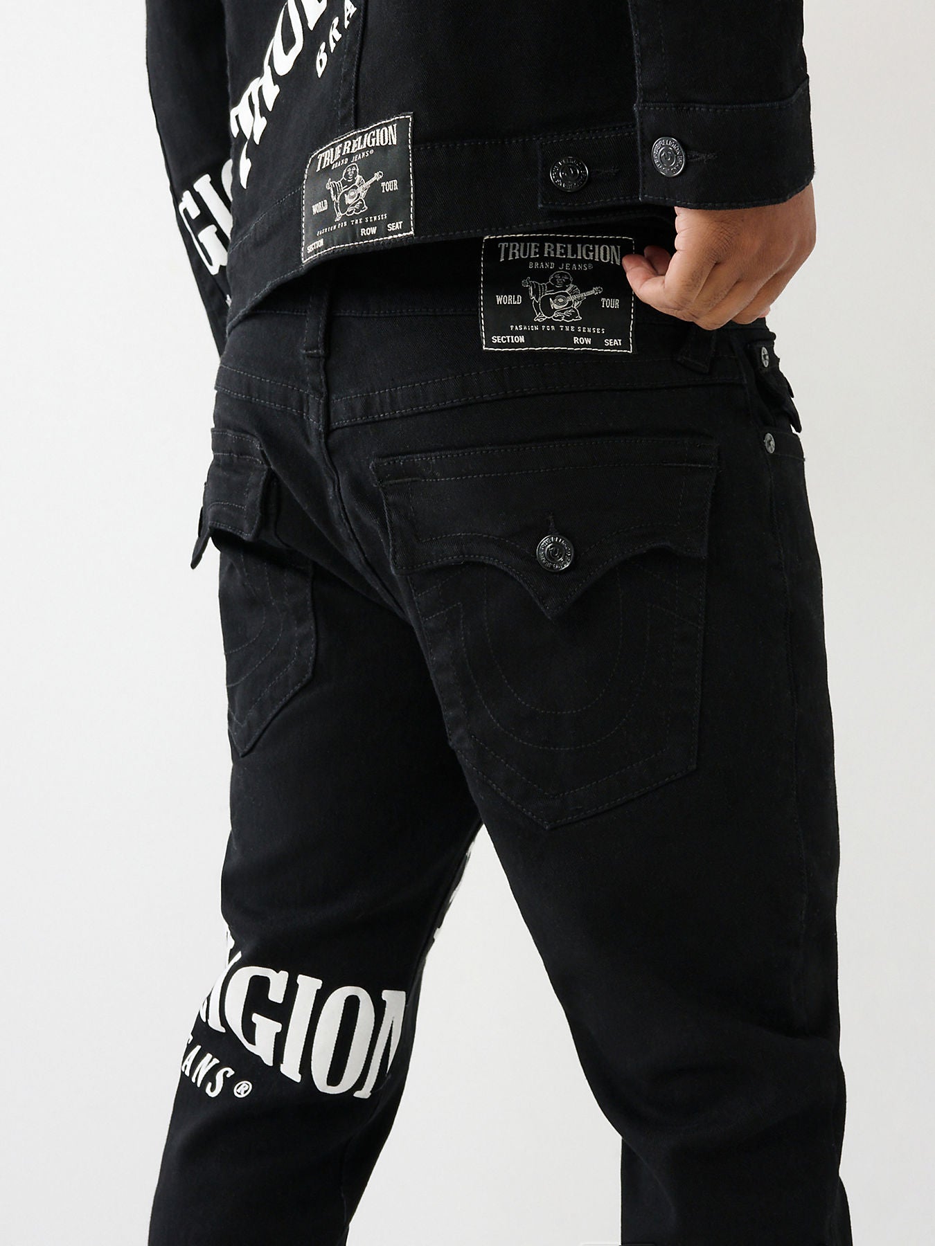 ROCCO SN FLAP TOSS LOGO 32IN