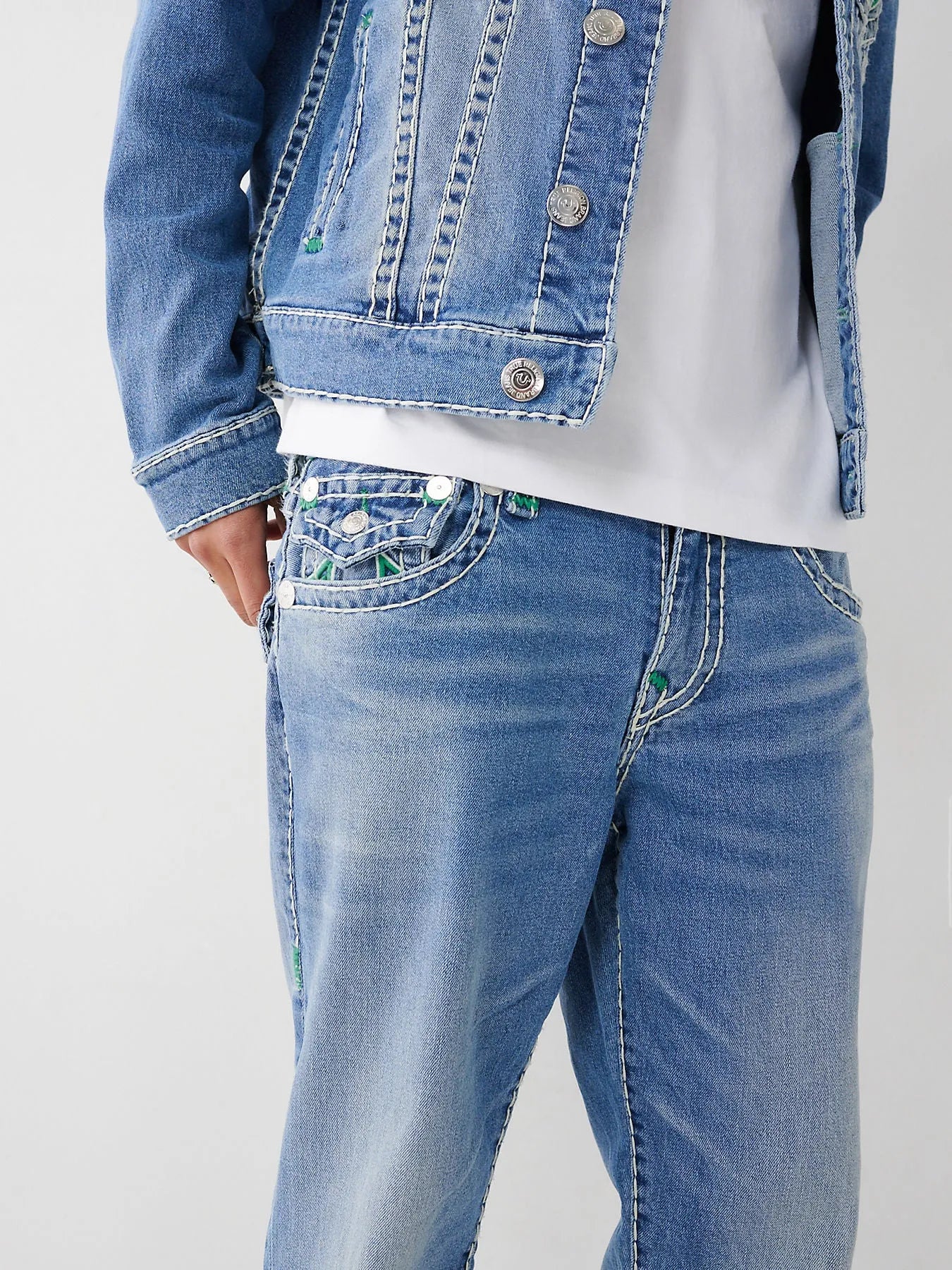 RICKY DBL RAISD SUPERT FLAP