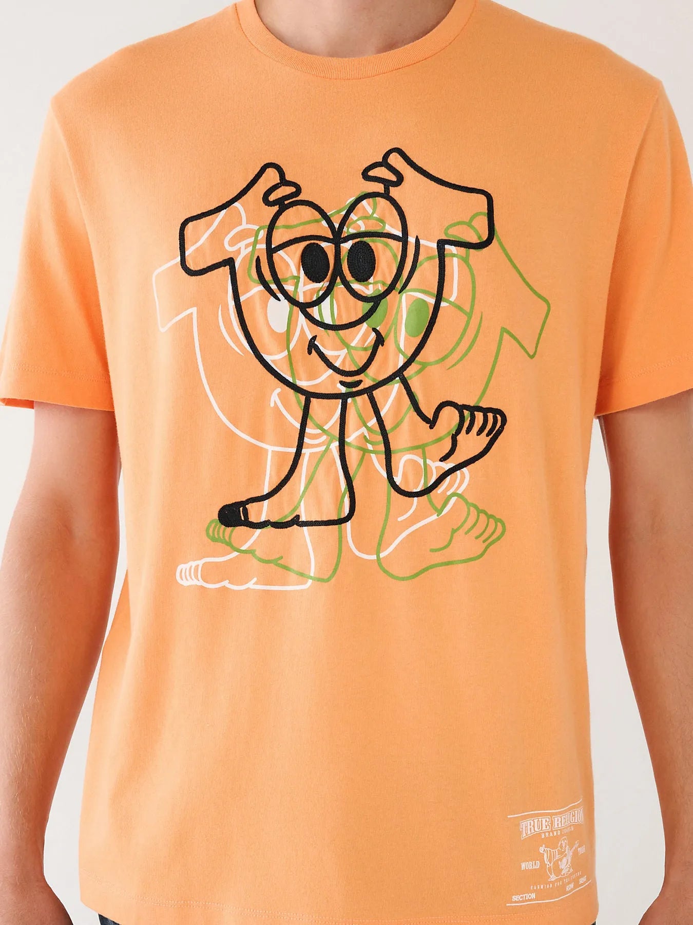 RELAXED ILLUSION SHOEY TEE