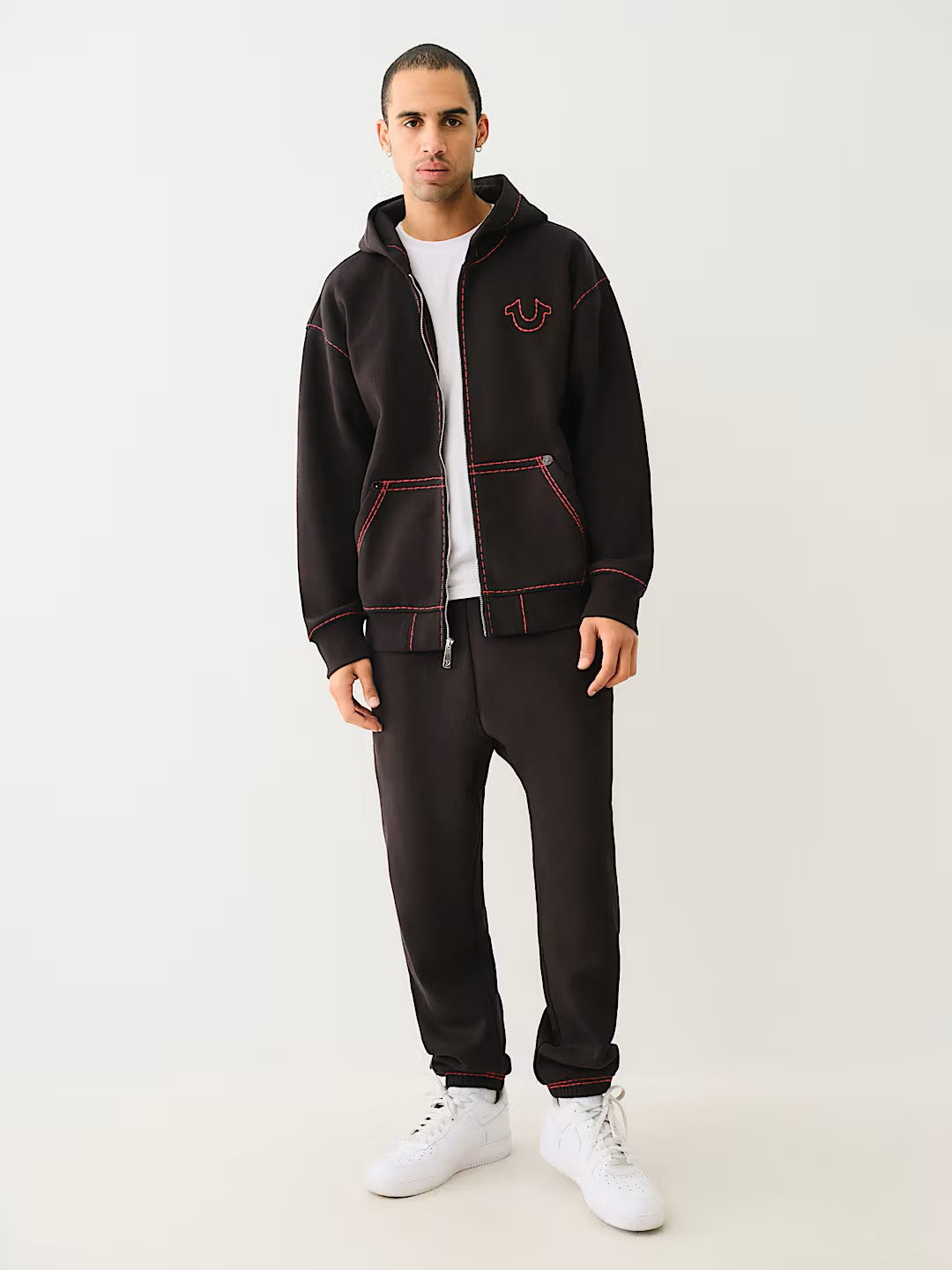 SUPER T RELAXED JOGGER