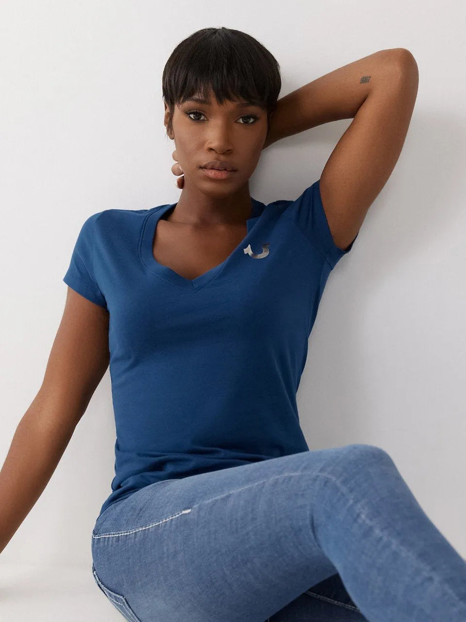 POP BUDDHA SLIM V NECK TEE - TRUE RELIGION MEXICO