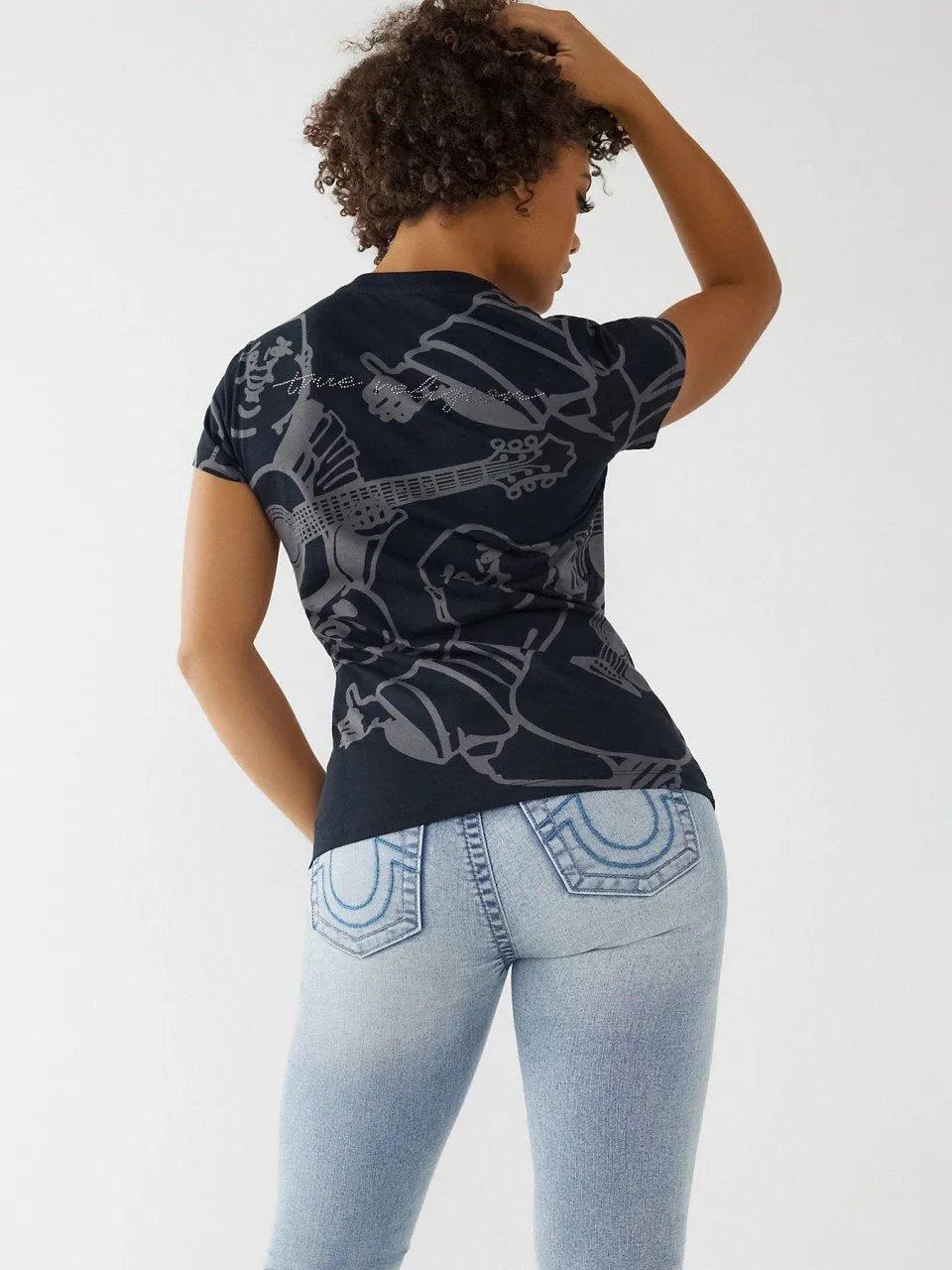 CRYSTAL SCRIPT SLIM V NECK TEE - TRUE RELIGION MEXICO