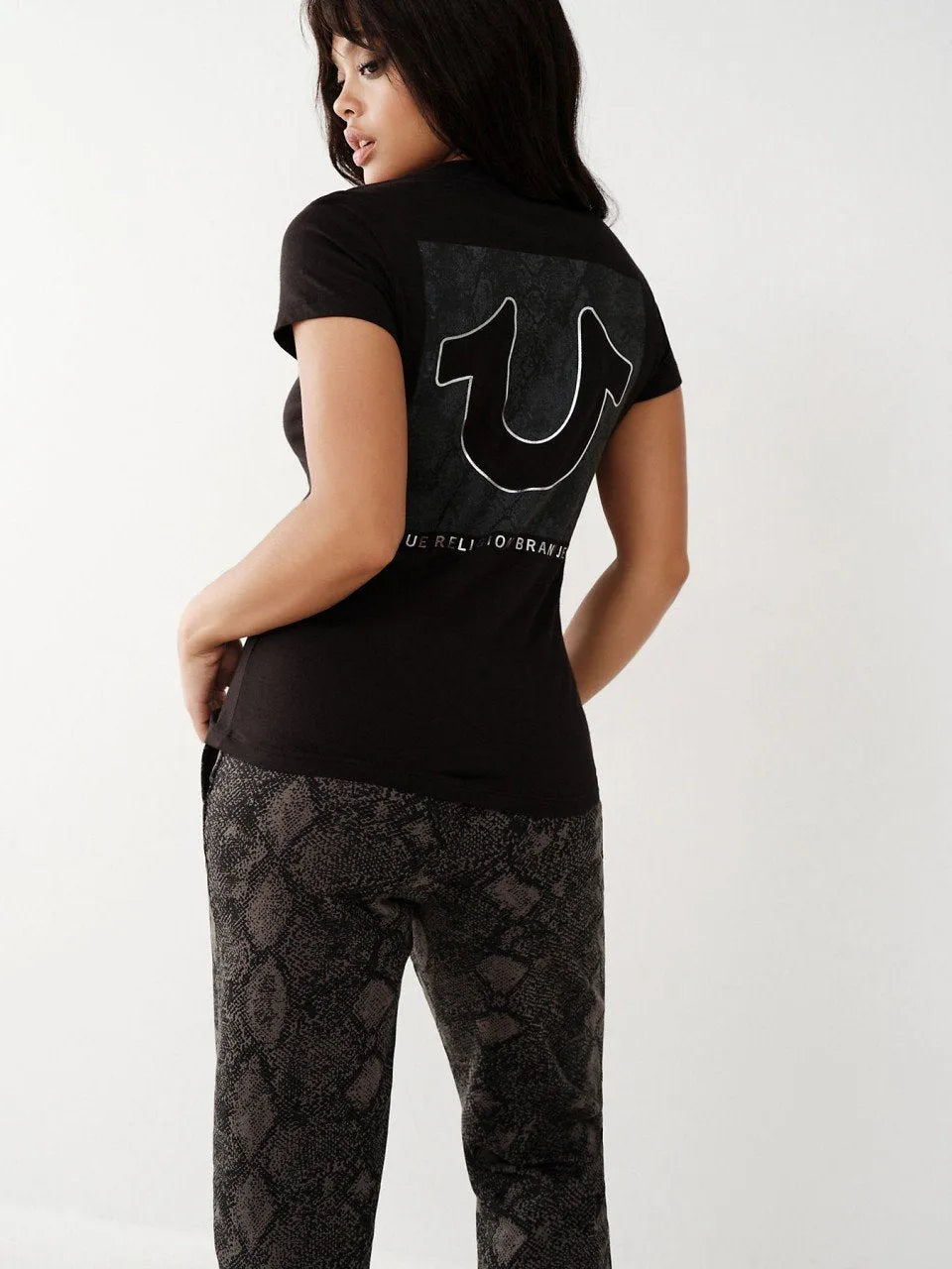PYTHON HS SLIM V NECK TEE - TRUE RELIGION MEXICO