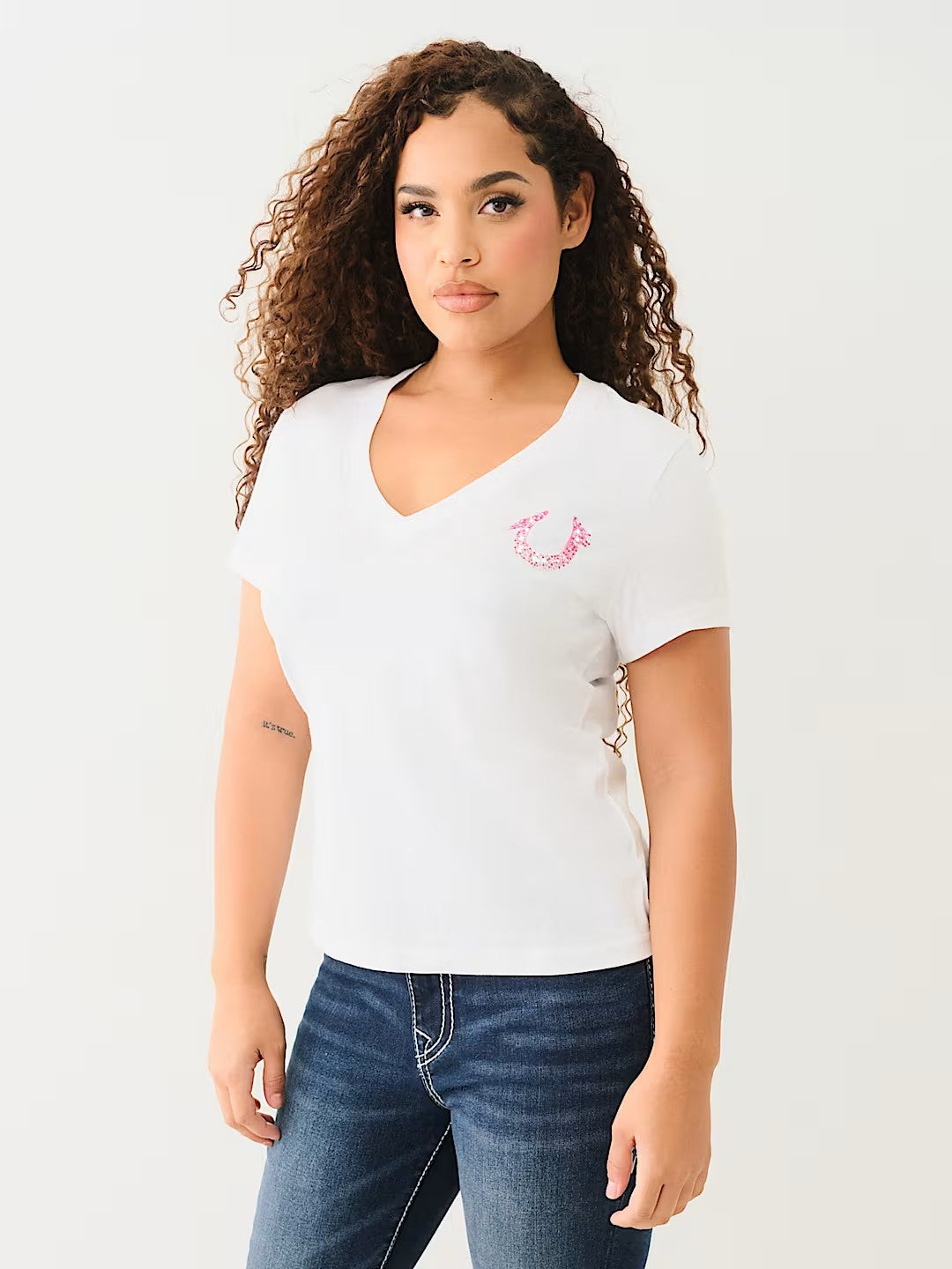 HS OMBRE CRYSTALS V NECK TEE