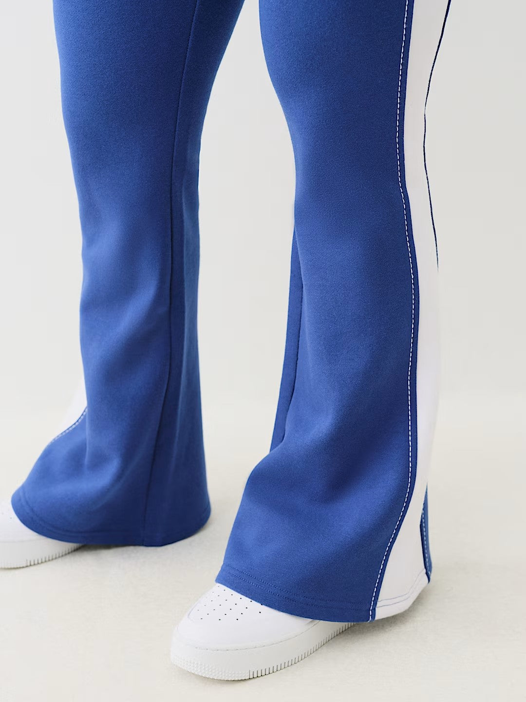 TRXFORD BIG T FLARE PANTS
