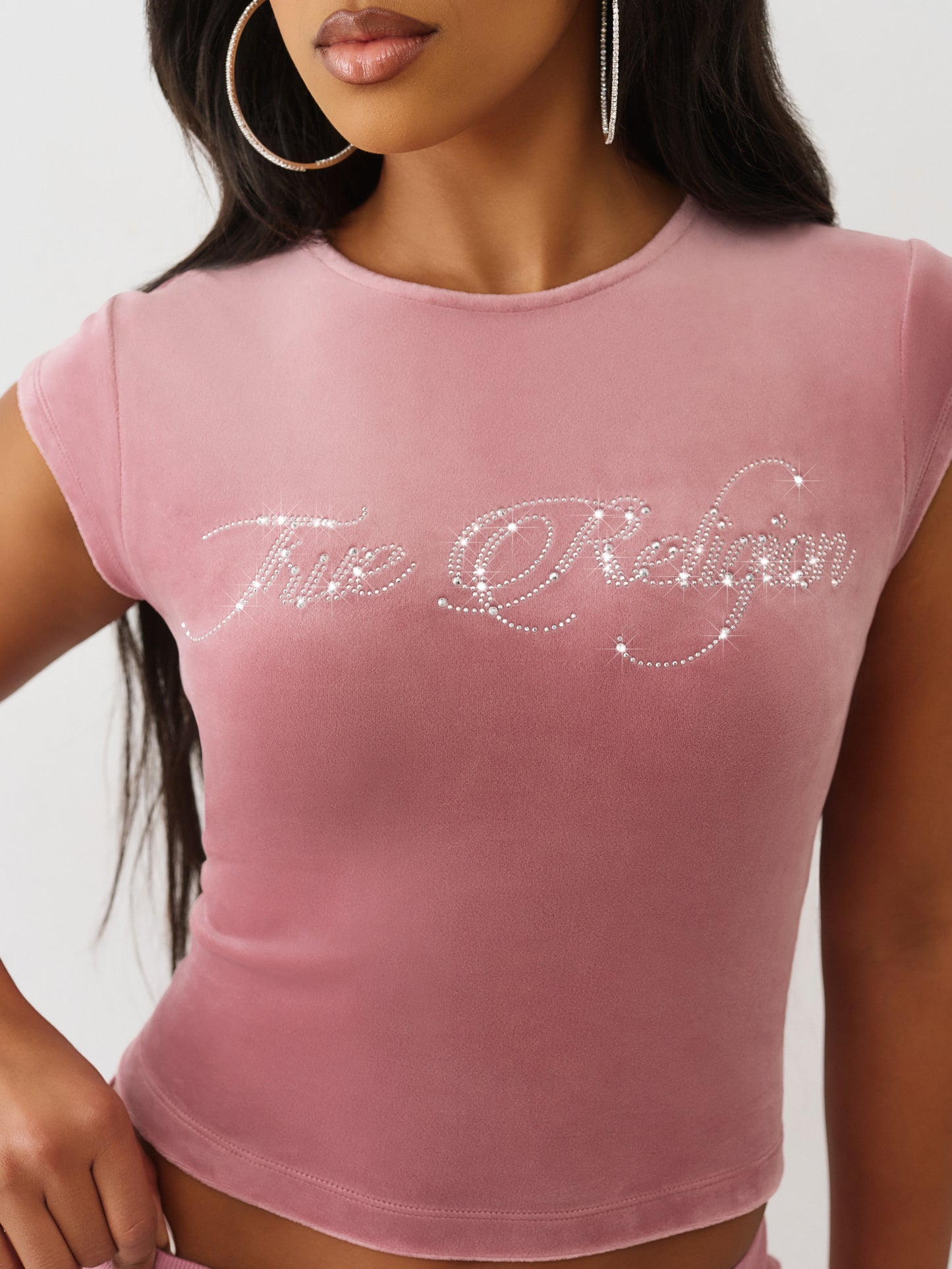 CRYSTAL TR VELOUR SS BABY TEE