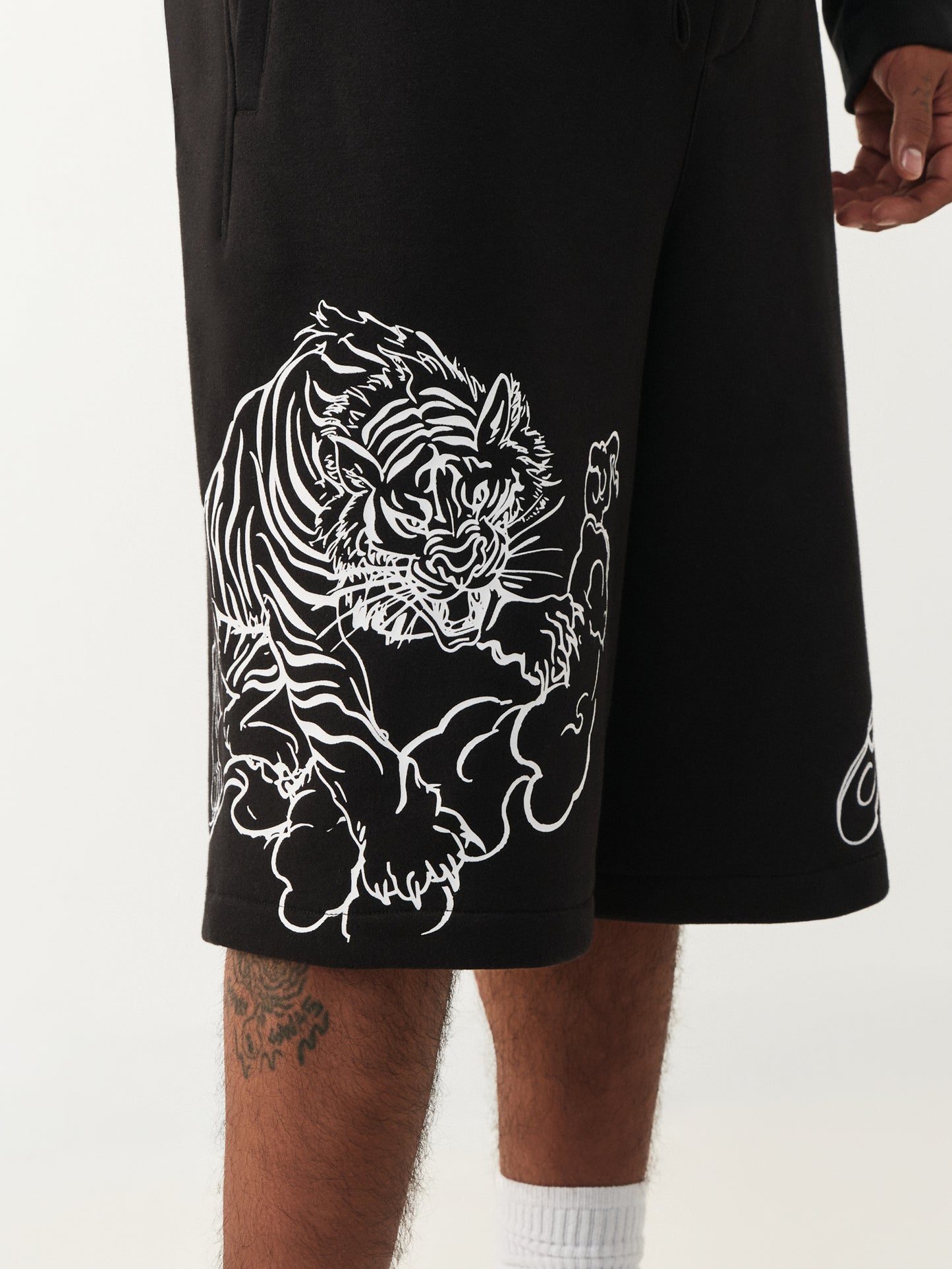 TIGERSCRIPT MIKEY FLEECE SHORT