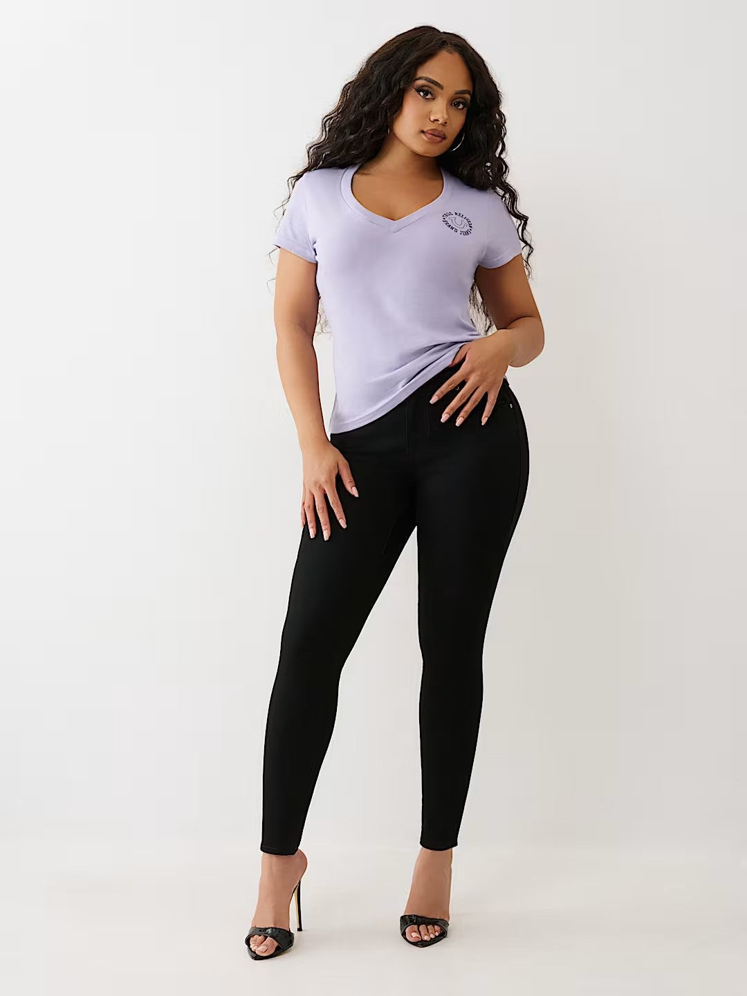 CRYSTAL HS VNECK TEE