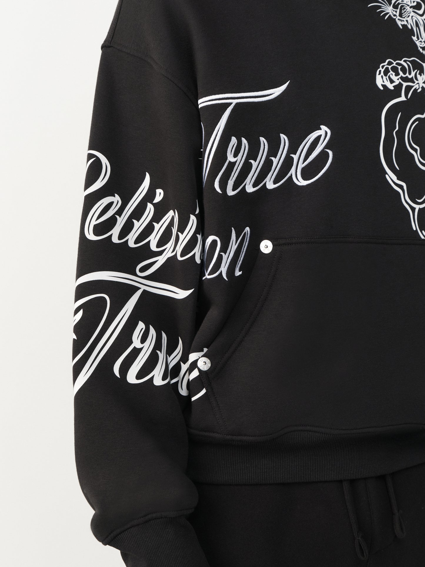TIGER SCRIPT BOXY HOODIE