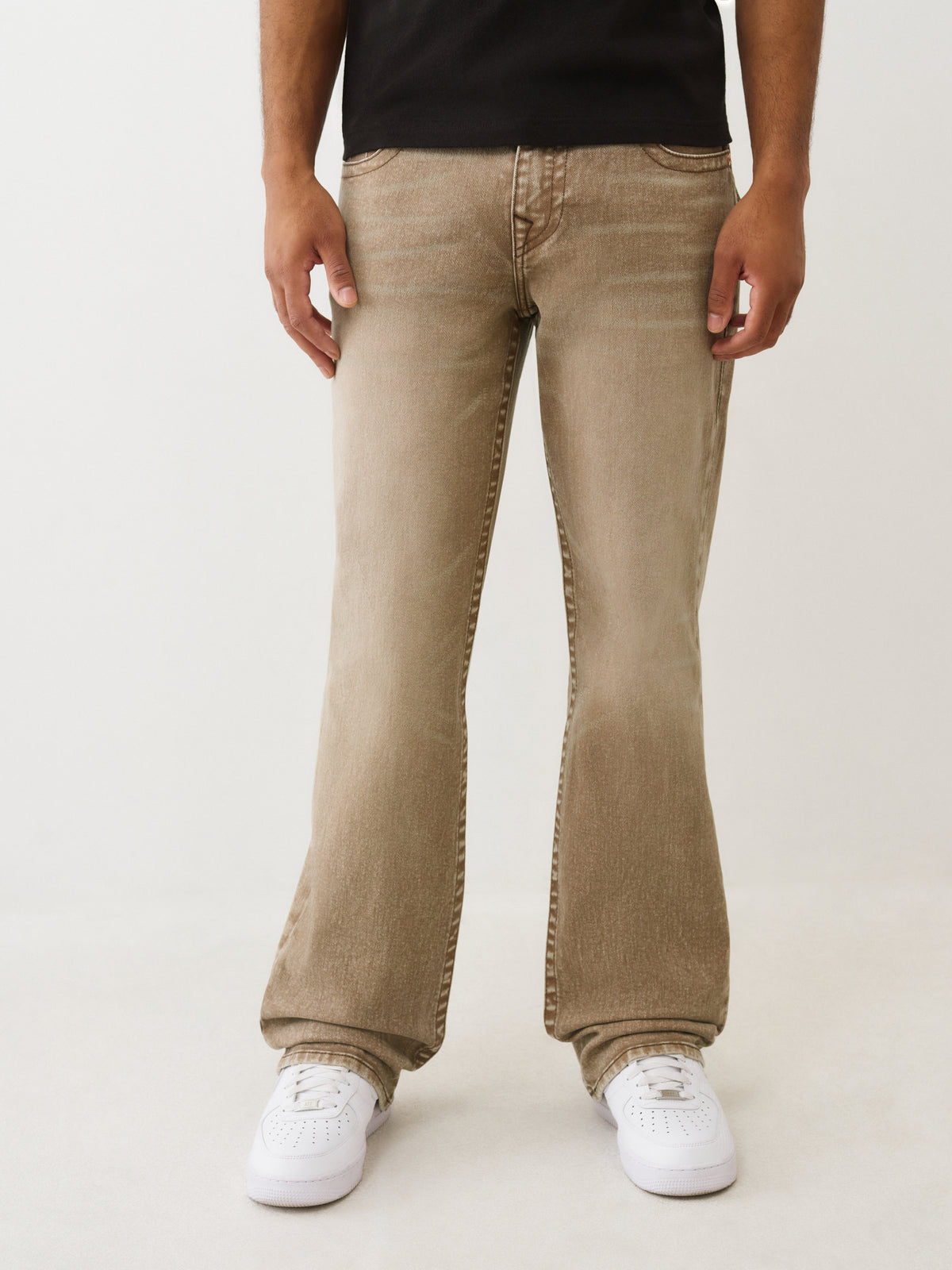 SN BILLY FLAP SUPER T LOGO VON DUTCH