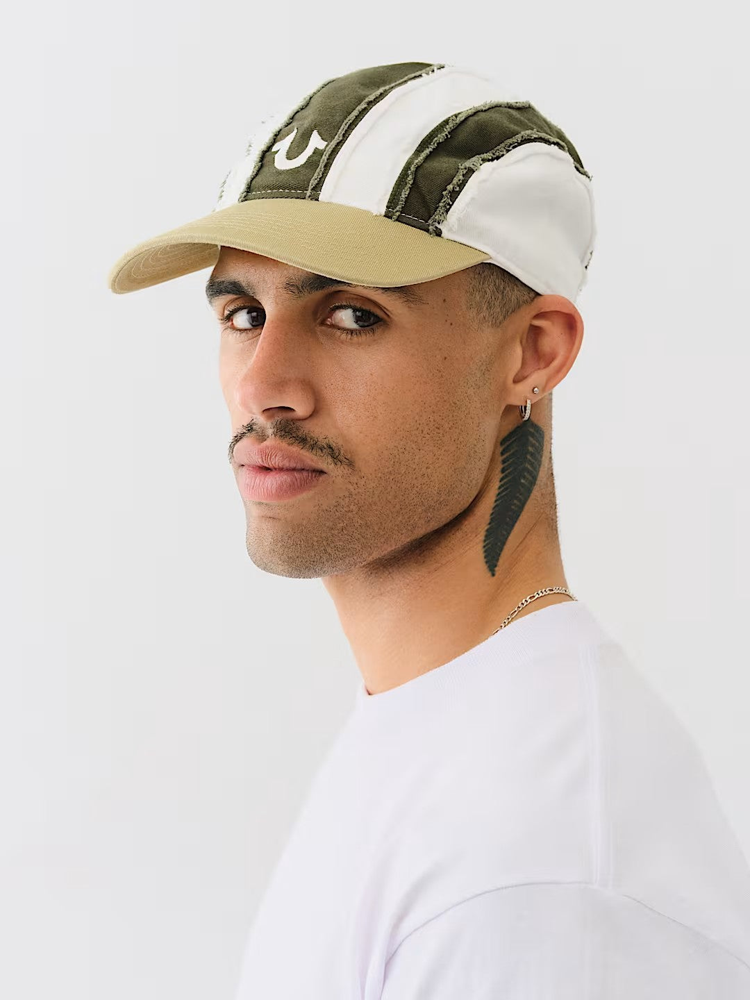 HS FRAYED STRIPE HAT