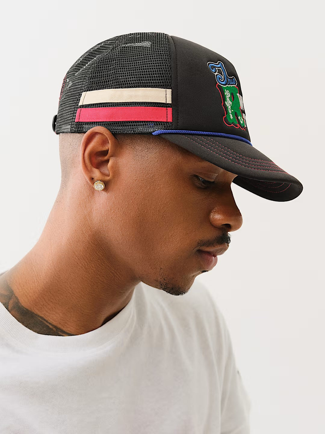 TR STRIPE TRUCKER HAT