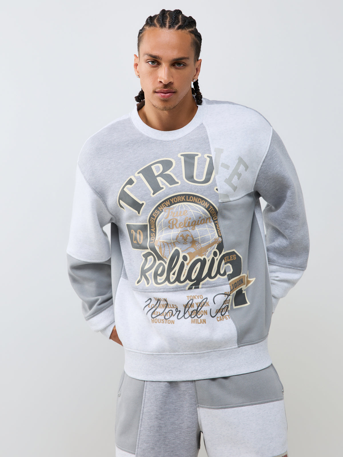 SLICED CREWNECK