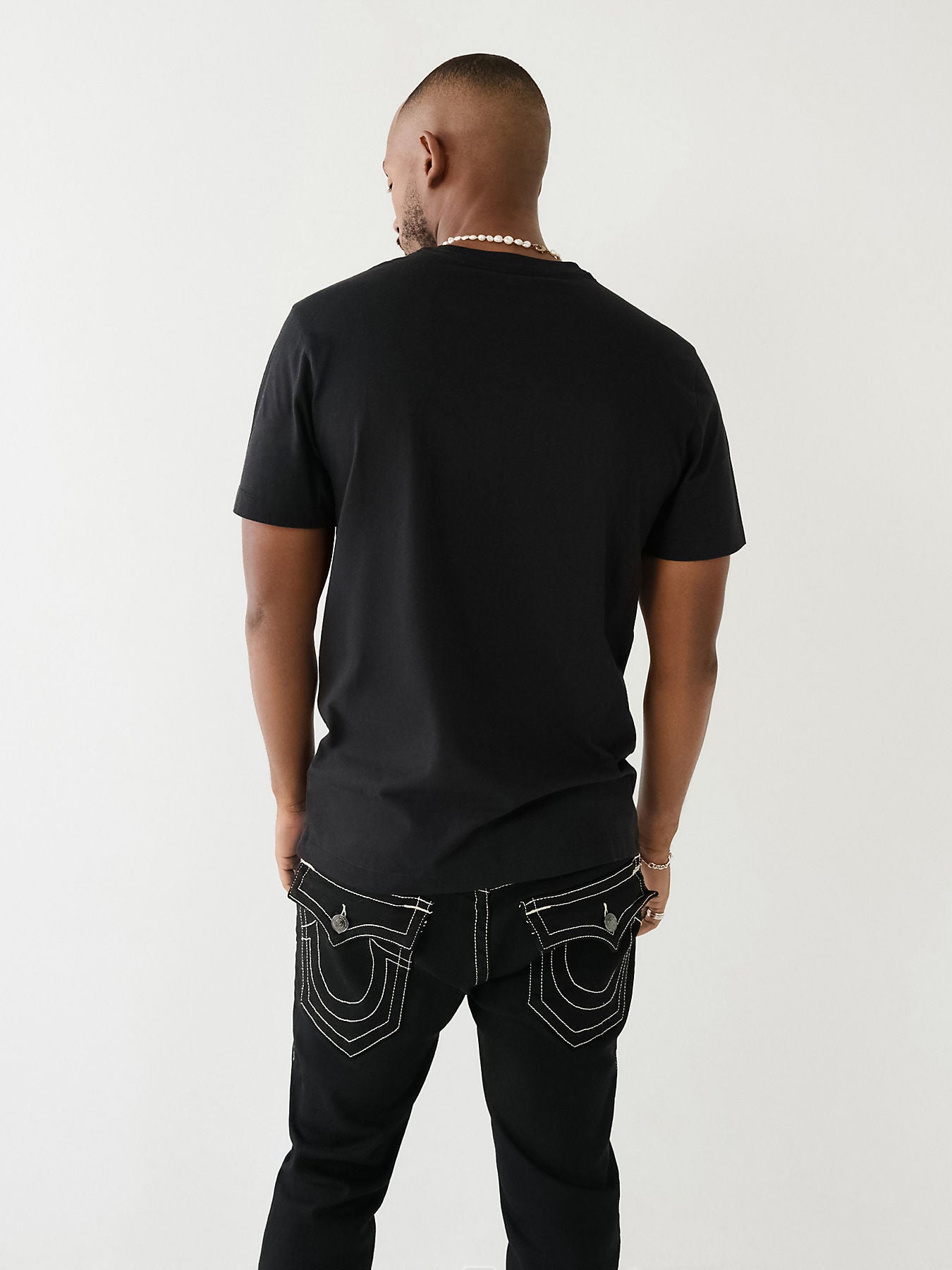 SS EMBOSSED ARCH TEE