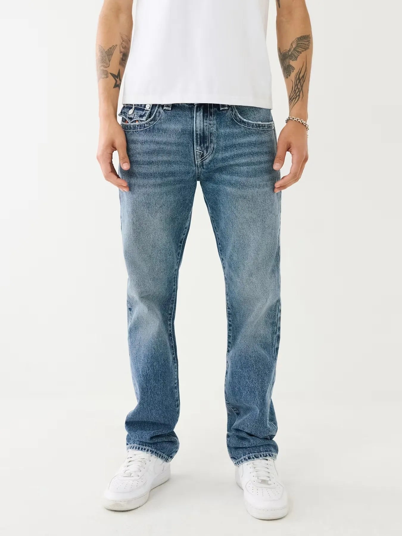 RICKY SN FLAP CORNELLI LOGO - TRUE RELIGION MEXICO