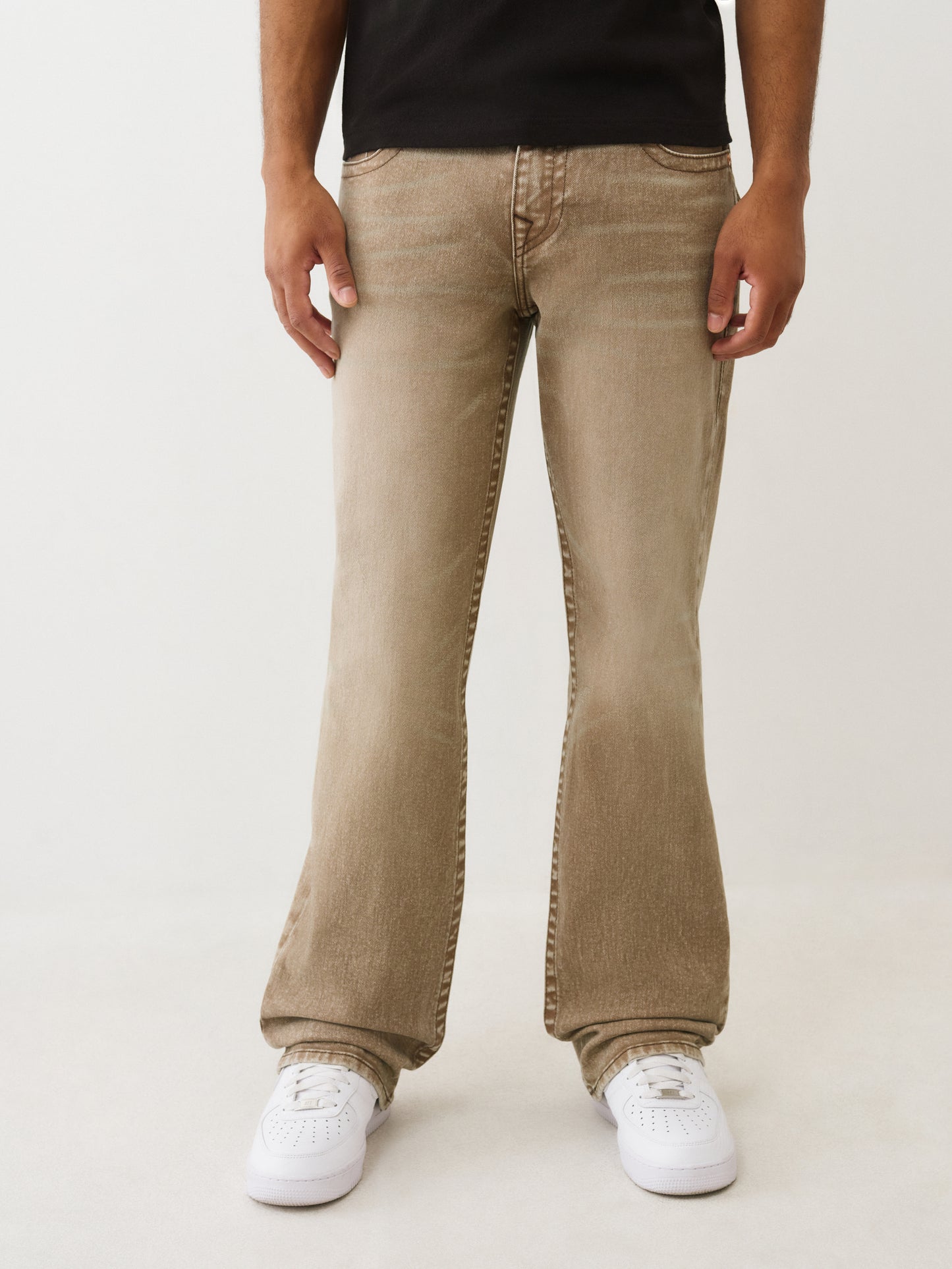 SN BILLY FLAP SUPER T LOGO VD