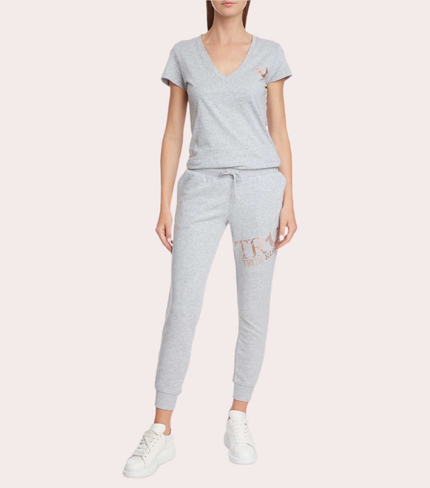 TRUE LOGO SLIM V NECK TEE