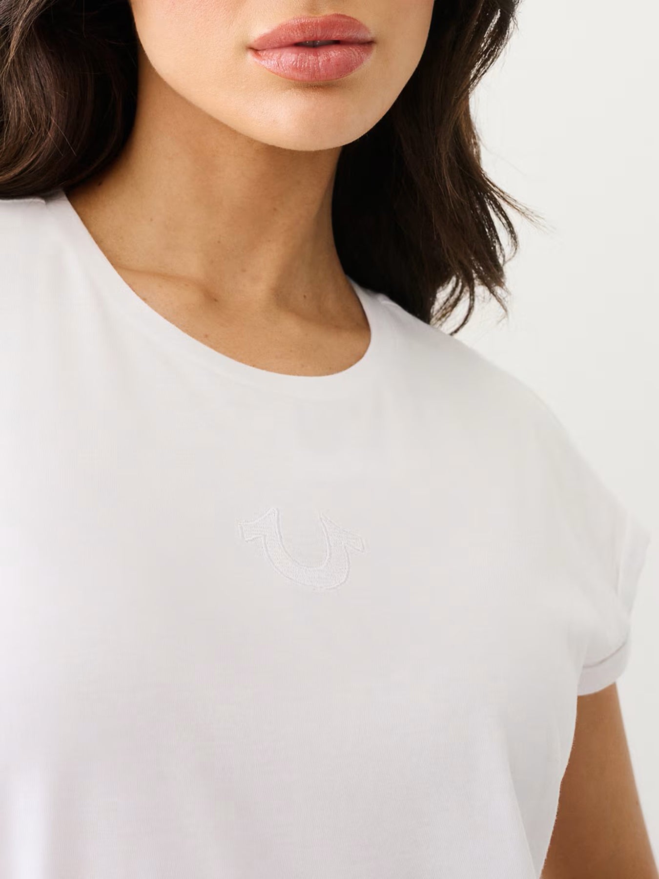 EMBROIDERY HS CUFF SLVS TEE