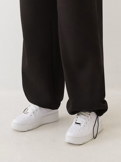 EMBROIDERED CINCHED SWEATPANTS