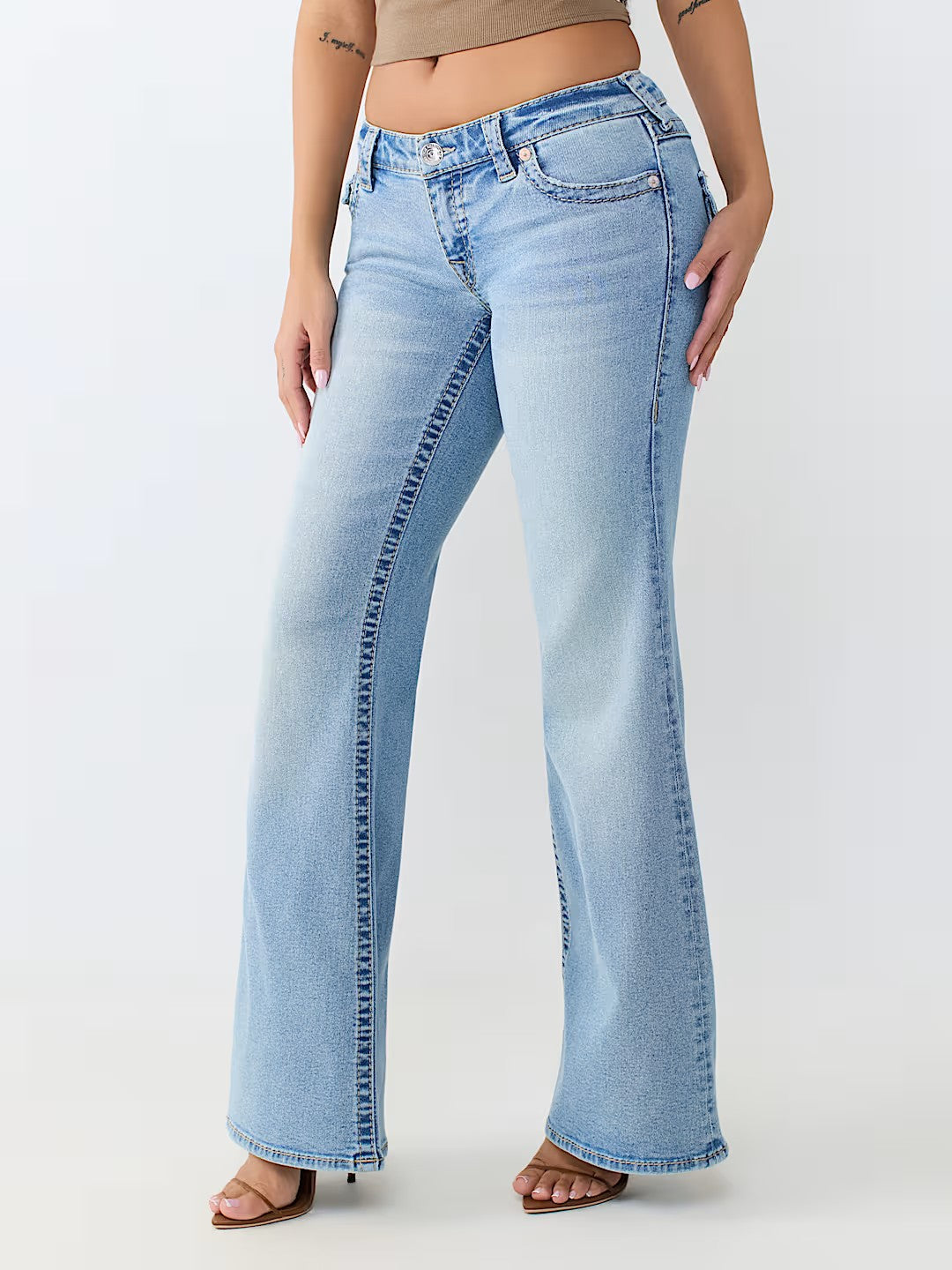 LR RELAXED BOOTCUT BIG T FLAP