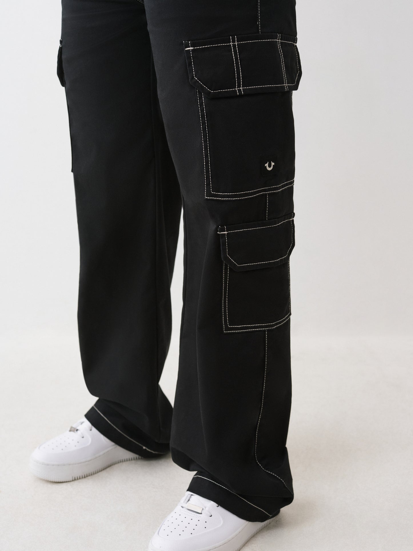 HS CARGO EMB SN PANT