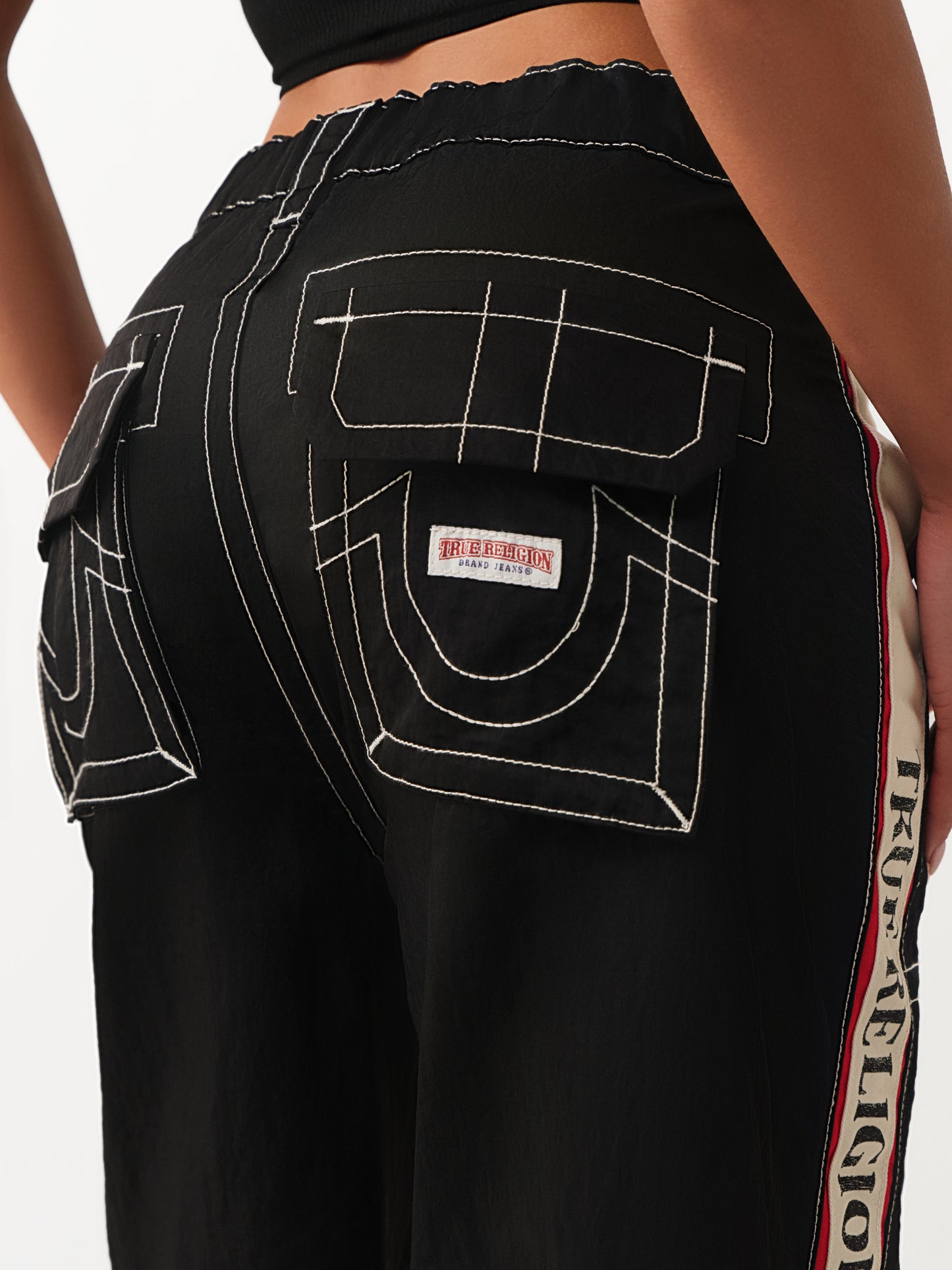 BAILEY BARREL LEG NYLON PANTS