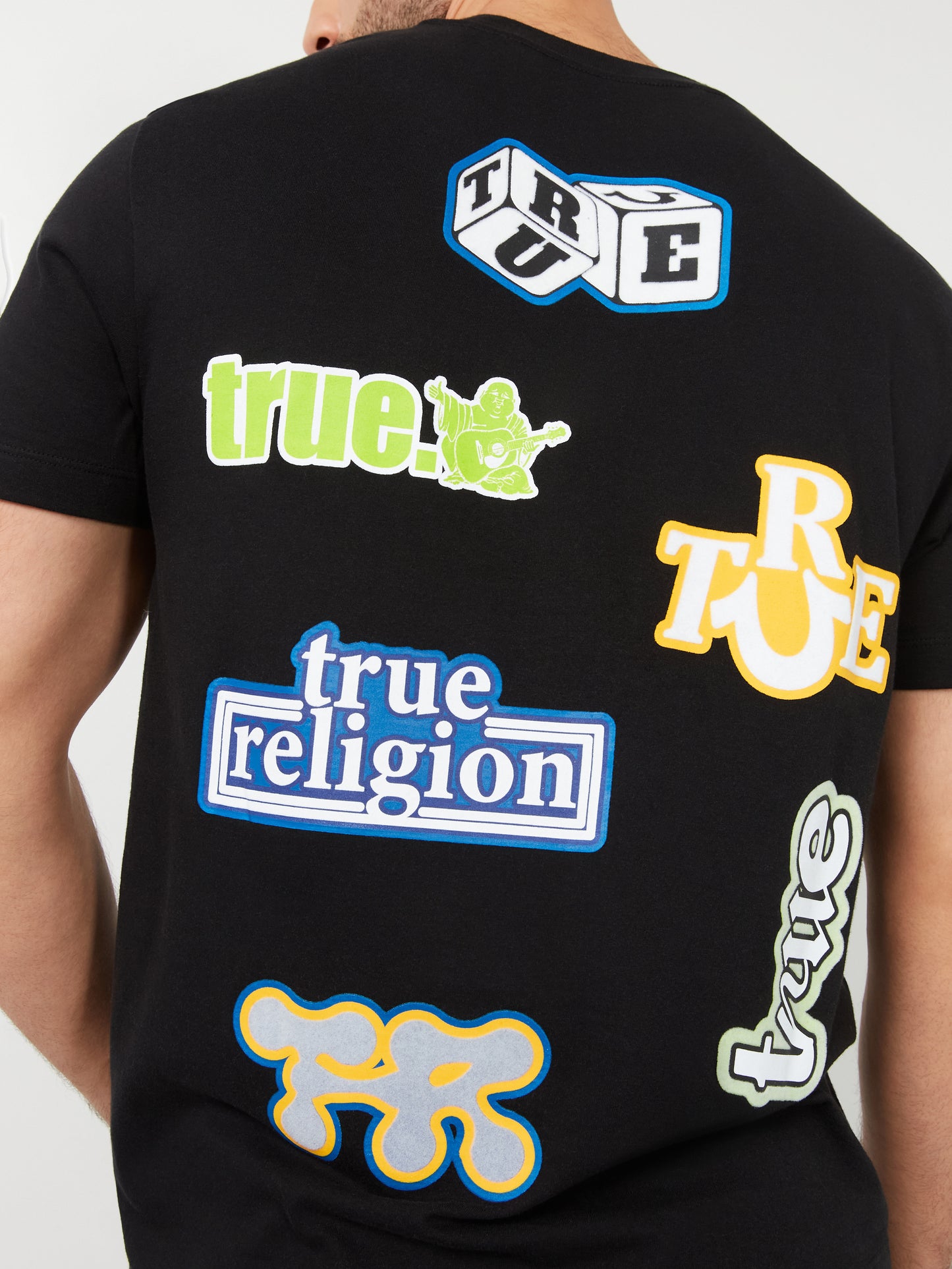 SS MIX MEDIA STICKER TEE
