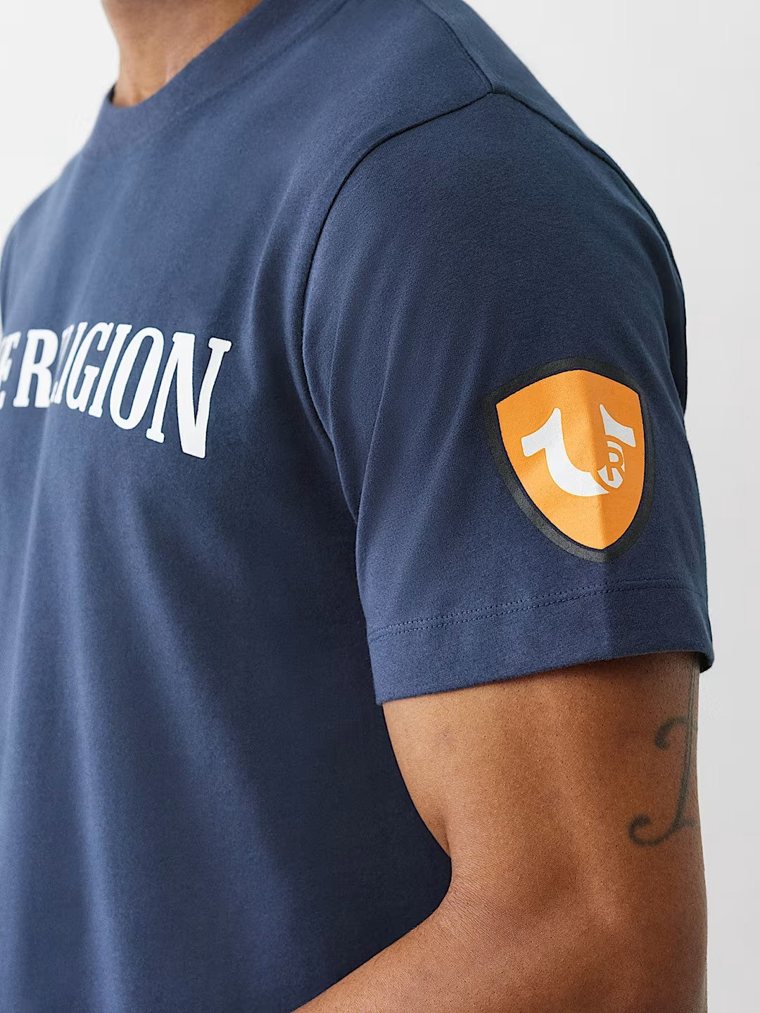 TR PATCH TEE