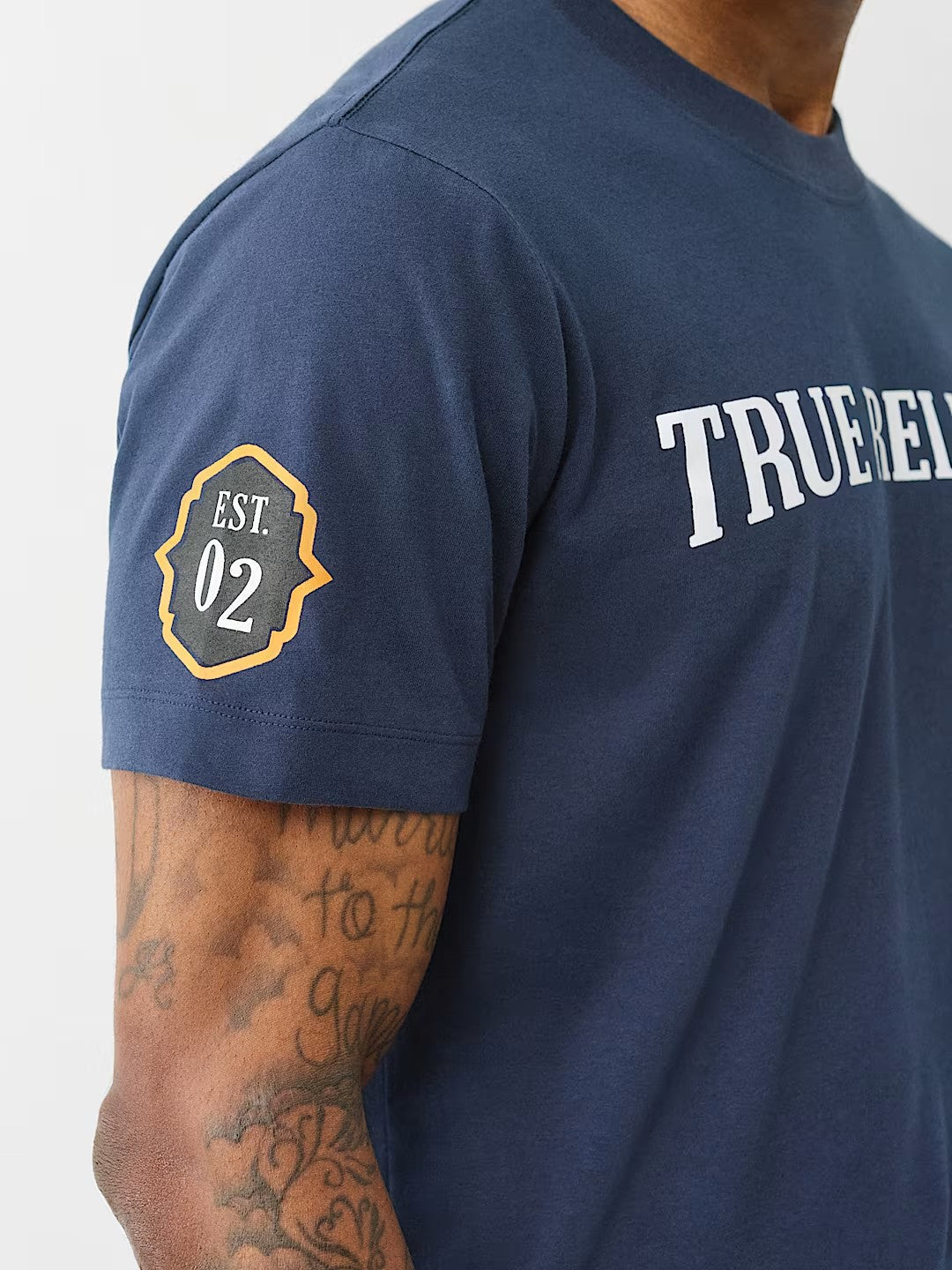TR PATCH TEE