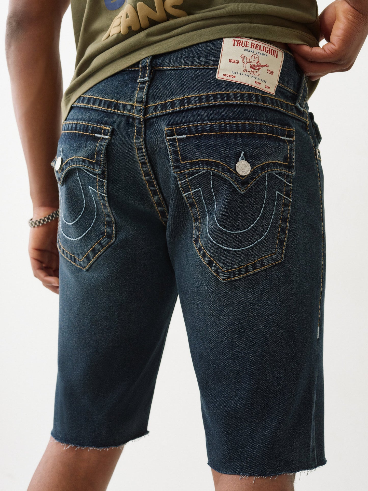RICKY BIG T FLAP SHORT RAW HEM