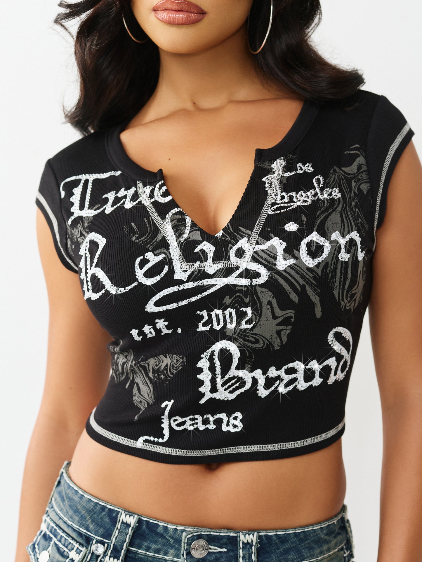 V NOTCH RIB TEE