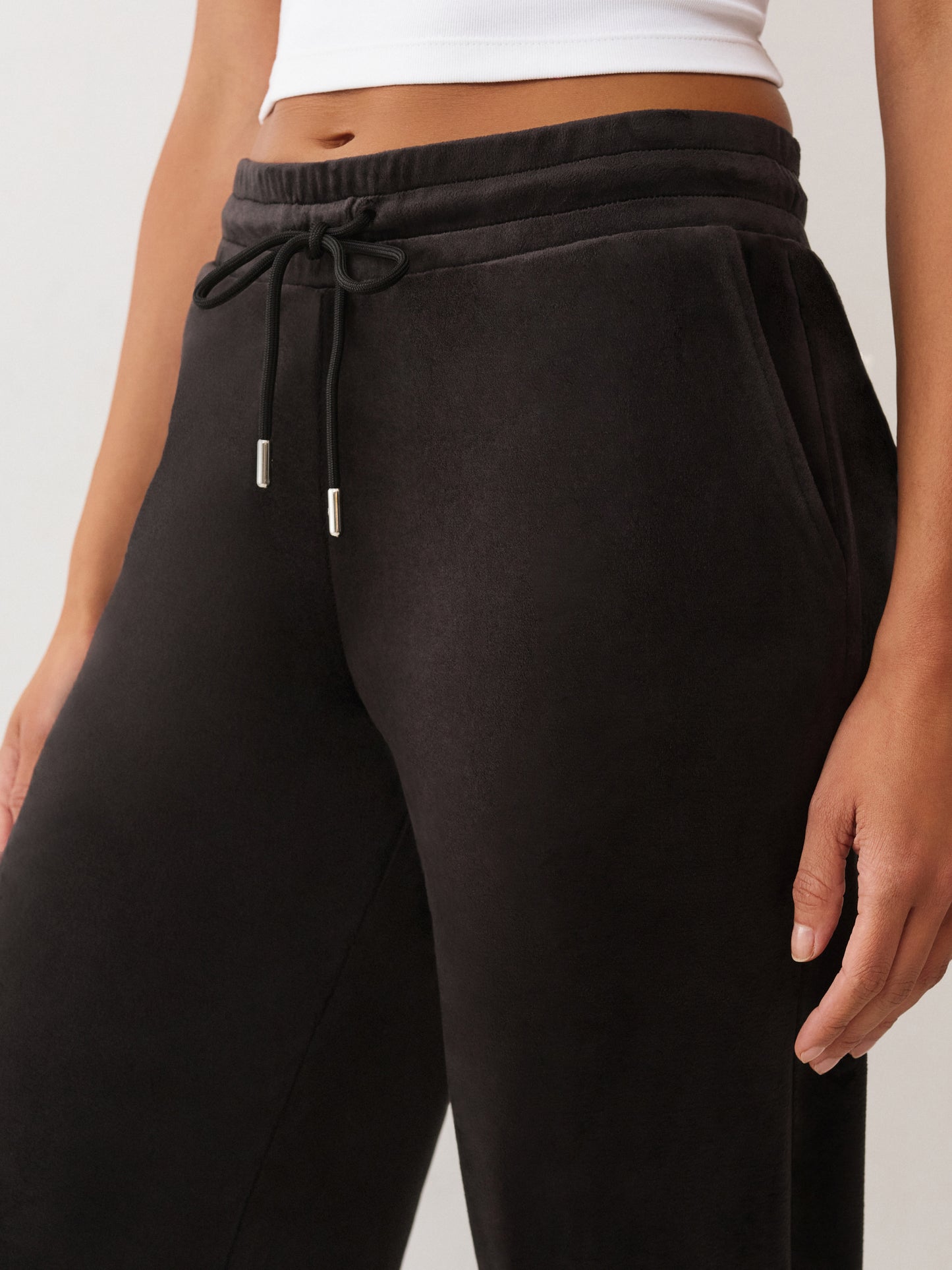 CRYSTL VELOUR STRAIGHT LEG PNT