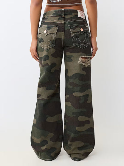 DISTRESSED CAMO BOBBI BAGGY