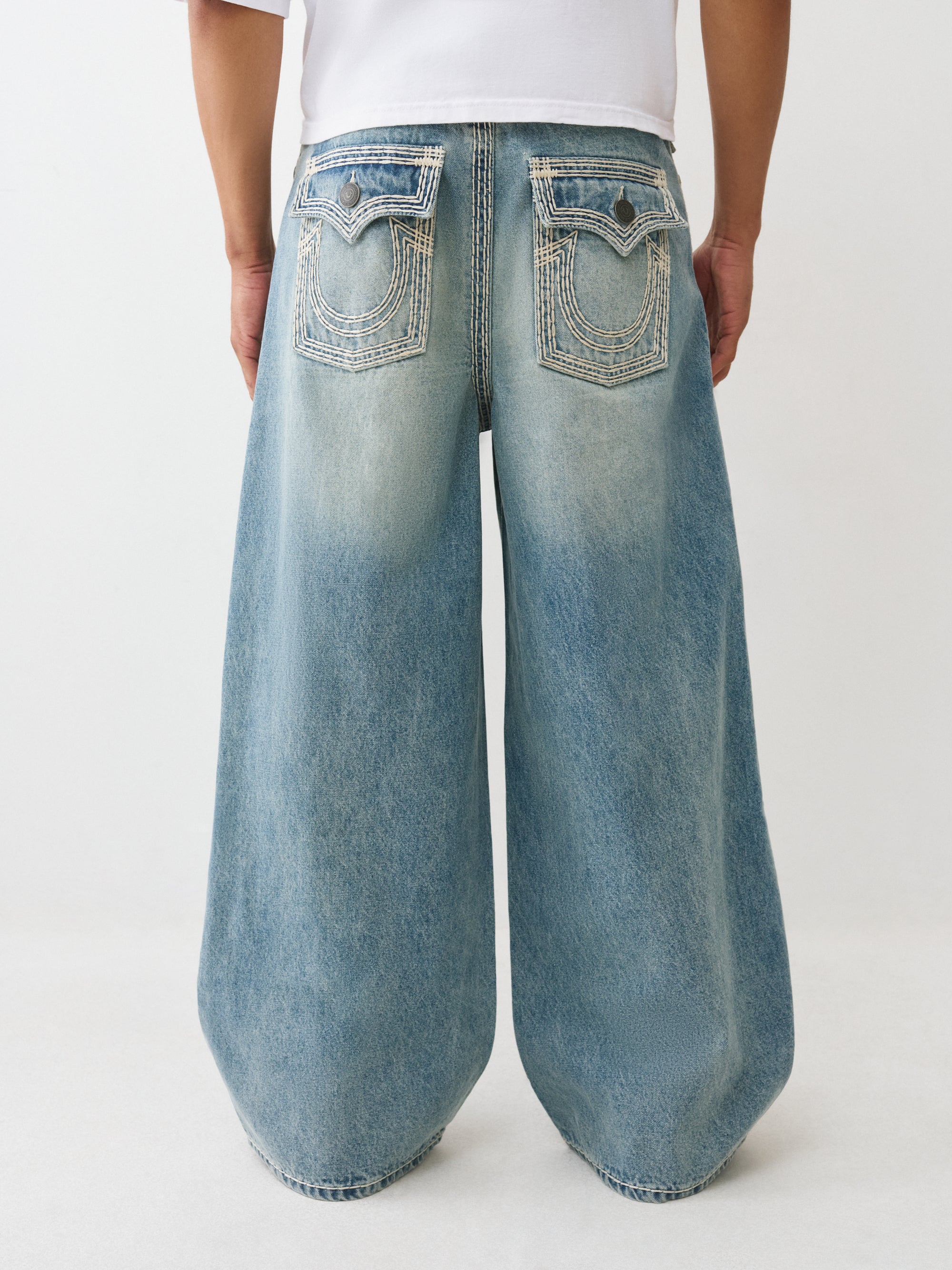 MIKEY SUPER QT FLAP 32IN – TRUE RELIGION México