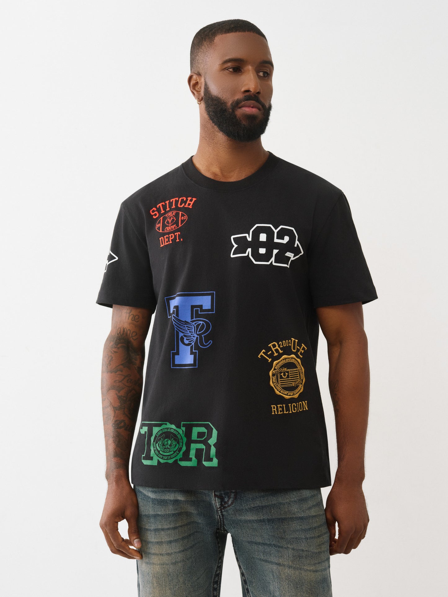 SS EMBROIDERY UNI LOGO TEE