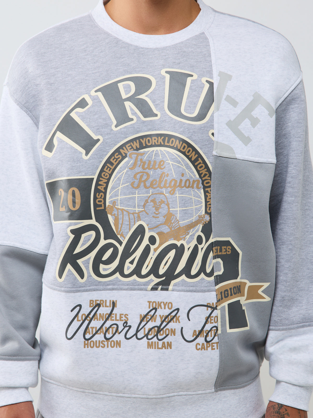 SLICED CREWNECK