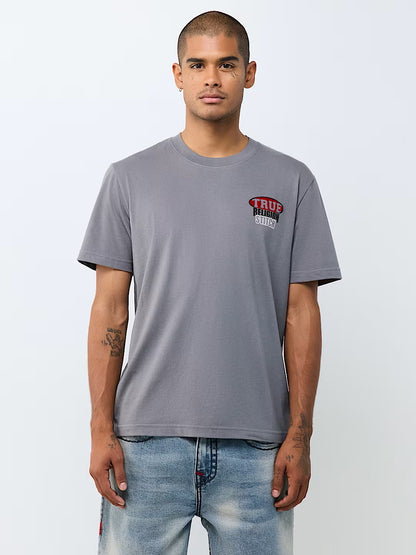 SS STACKED LOGO TEE
