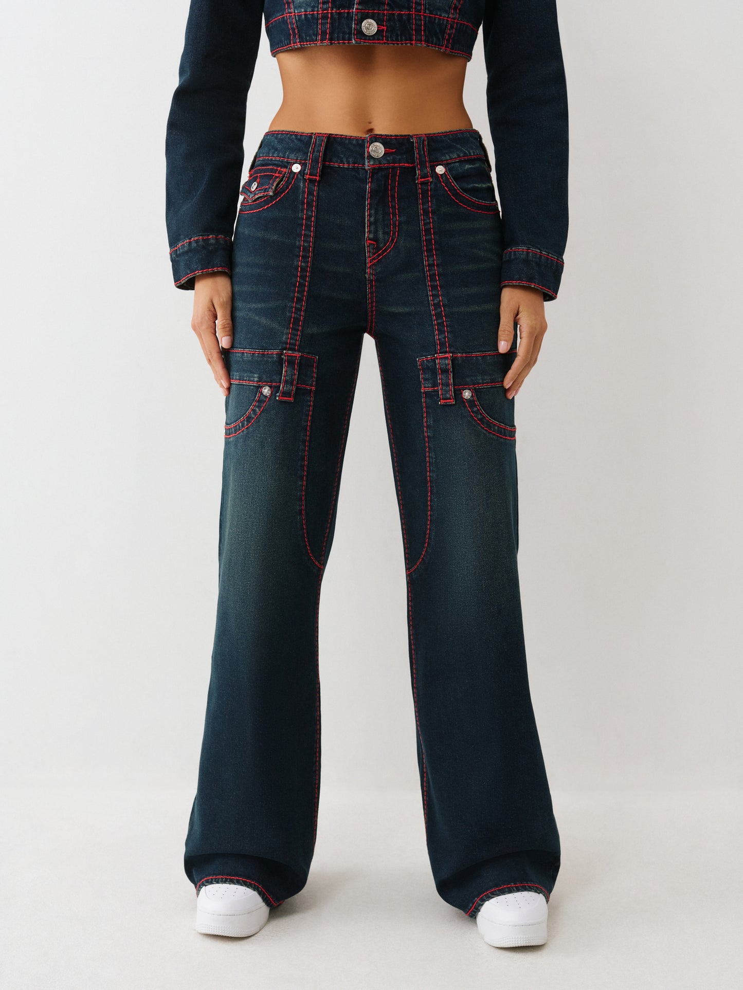 CARPENTER BOBBI FLAP BIG T