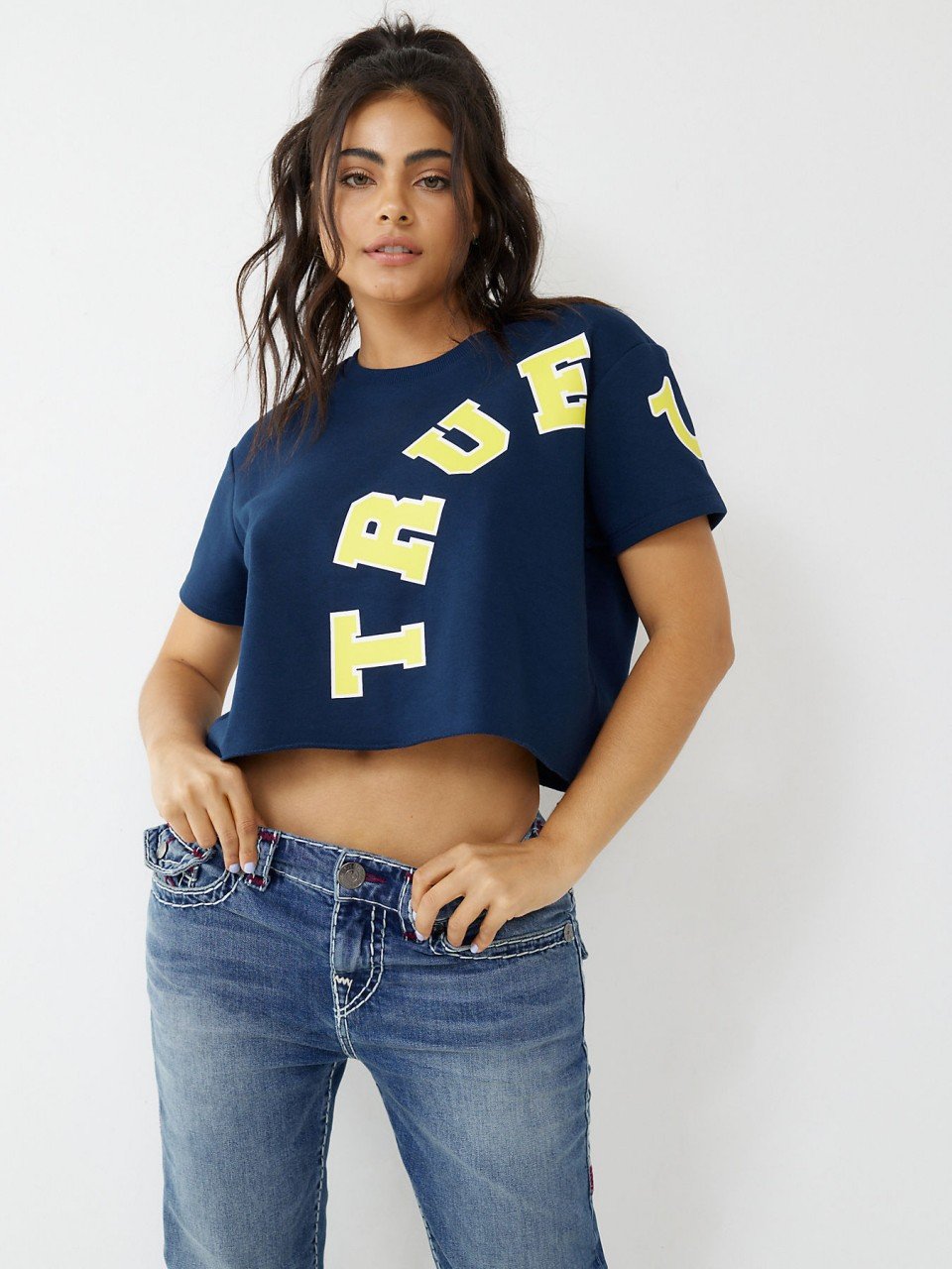 COLLEGIATE RELAXED SS CROP